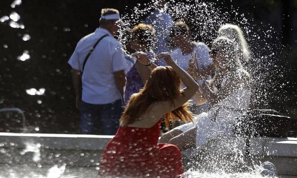 Ιταλία: Κύμα καύσωνα πλήττει τη χώρα- «Φλέγεται» η Σικελία- Τους 46 βαθμούς θα αγγίξει το θερμόμετρο